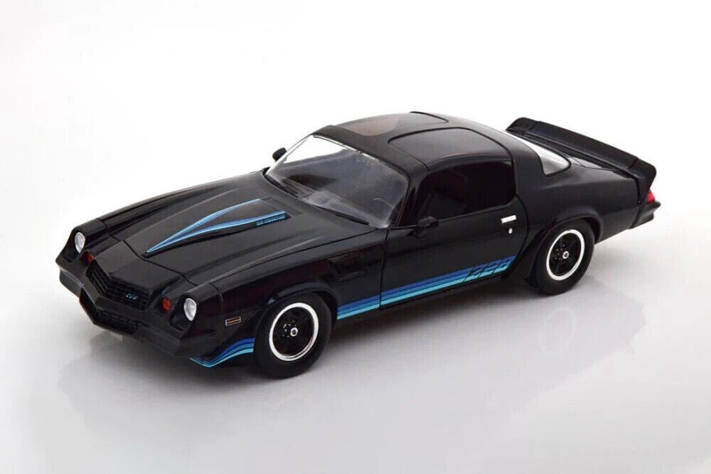 昔の車のフィギュア S.H.フィギュアーツ「仮面ライダーZX」 : 空想玩具シリーズ