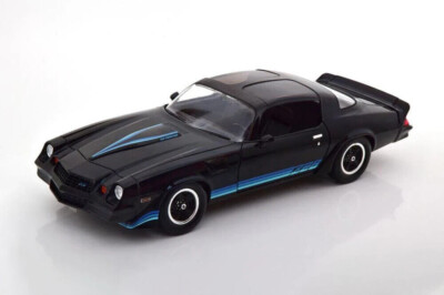 ミニカー 1/18 GREENLIGHT 1/18 1981 CHEVROLET CAMARO Z28 BLACK LIMITED