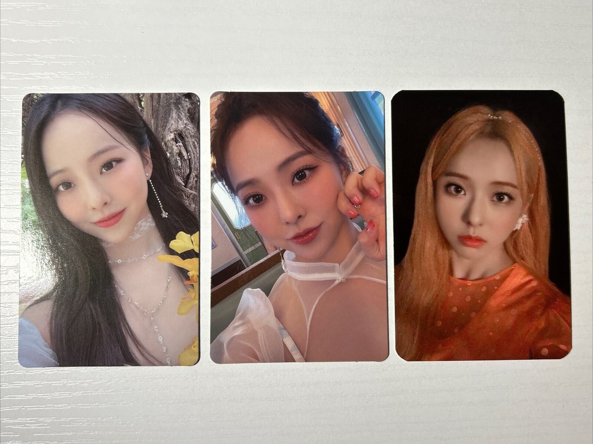 LOONA LOOSSEMBLE - Vivi photocard set of 3 pcs flip that 12:00