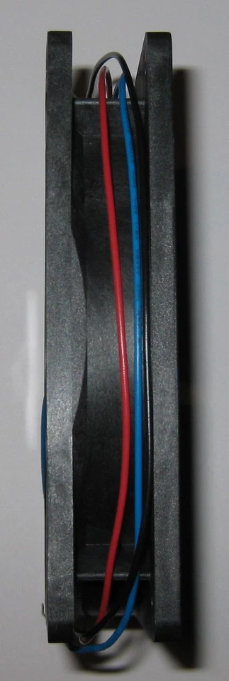 Delta 120 mm Low Noise Case Cooling Fan - 30 dB - 12 V DC - 62 CFM - Long Wires - Image 2 of 4