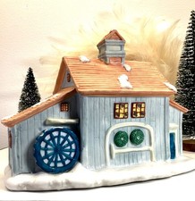 VNTG Village Lighted House Watermill Christma...