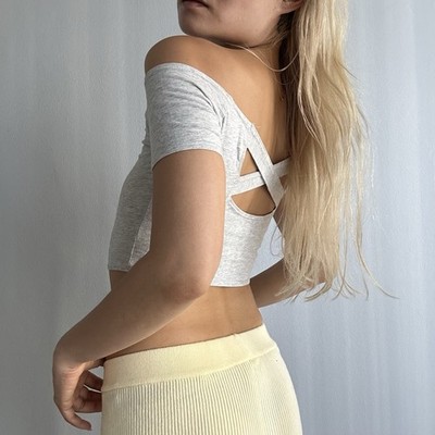 NWOT Hollister Cross Back Off Shoulder Crop Top Short Sleeves Tee Heather Gray