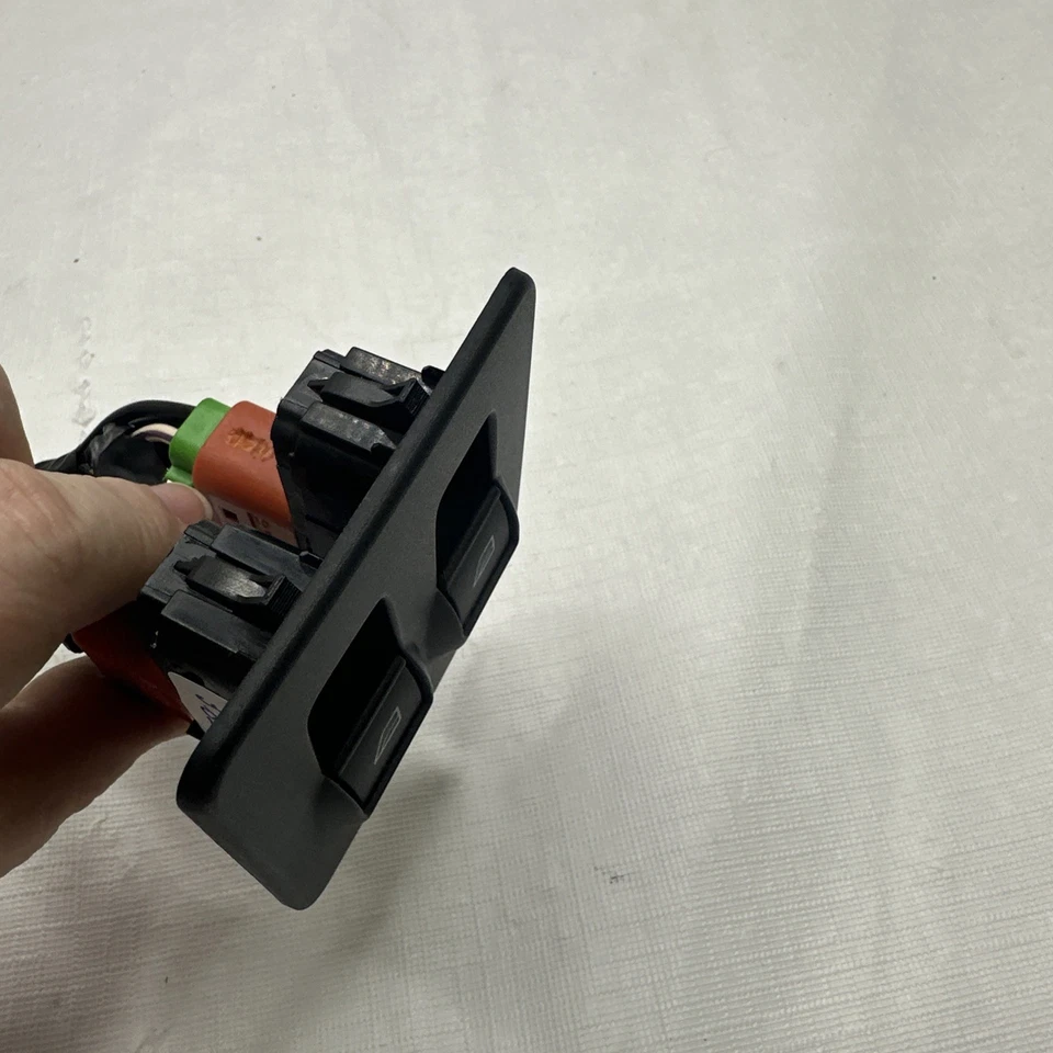 2010-2013 Ford Transit Connect Power Window Control Switch Genuine OEM 58E - Imagem 3 de 4