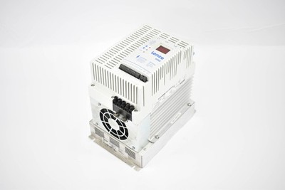 Lenze 3~ Wechselrichter ESMD752L.4TXA ( 00464678 ) 7,5kW