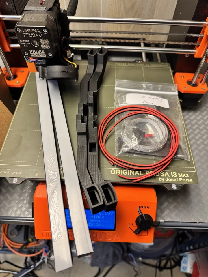 Impresora 3D Prusa MK3S+ Montada Usada Excelente Estado Sin Modificar Foto 2 de 4