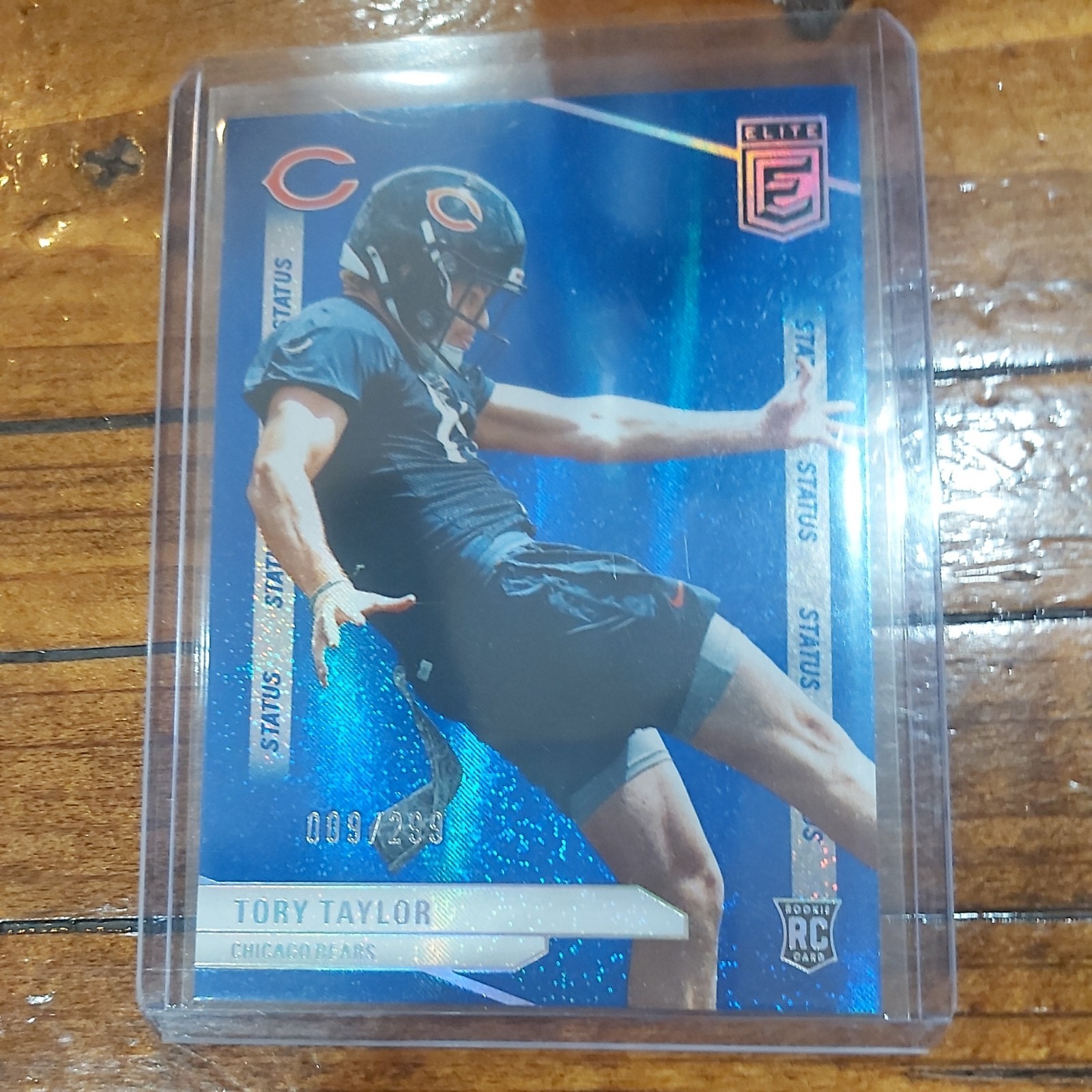 2024 Panini Elite Tory Taylor Status Blue 009/299 (RC)
