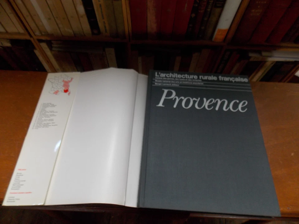 L'ARCHITECTURE RURALE FRANCAISE CORPUS GENRES,TYPES & VARIANTES PROVENCE  1980 - Photo 2/4