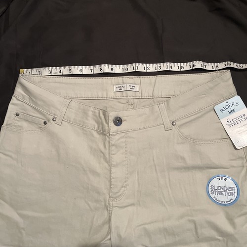 NWT Lee Riders Slender Stretch Capris Pants Womens Size 18W Beige Button Pockets - Picture 2 of 11