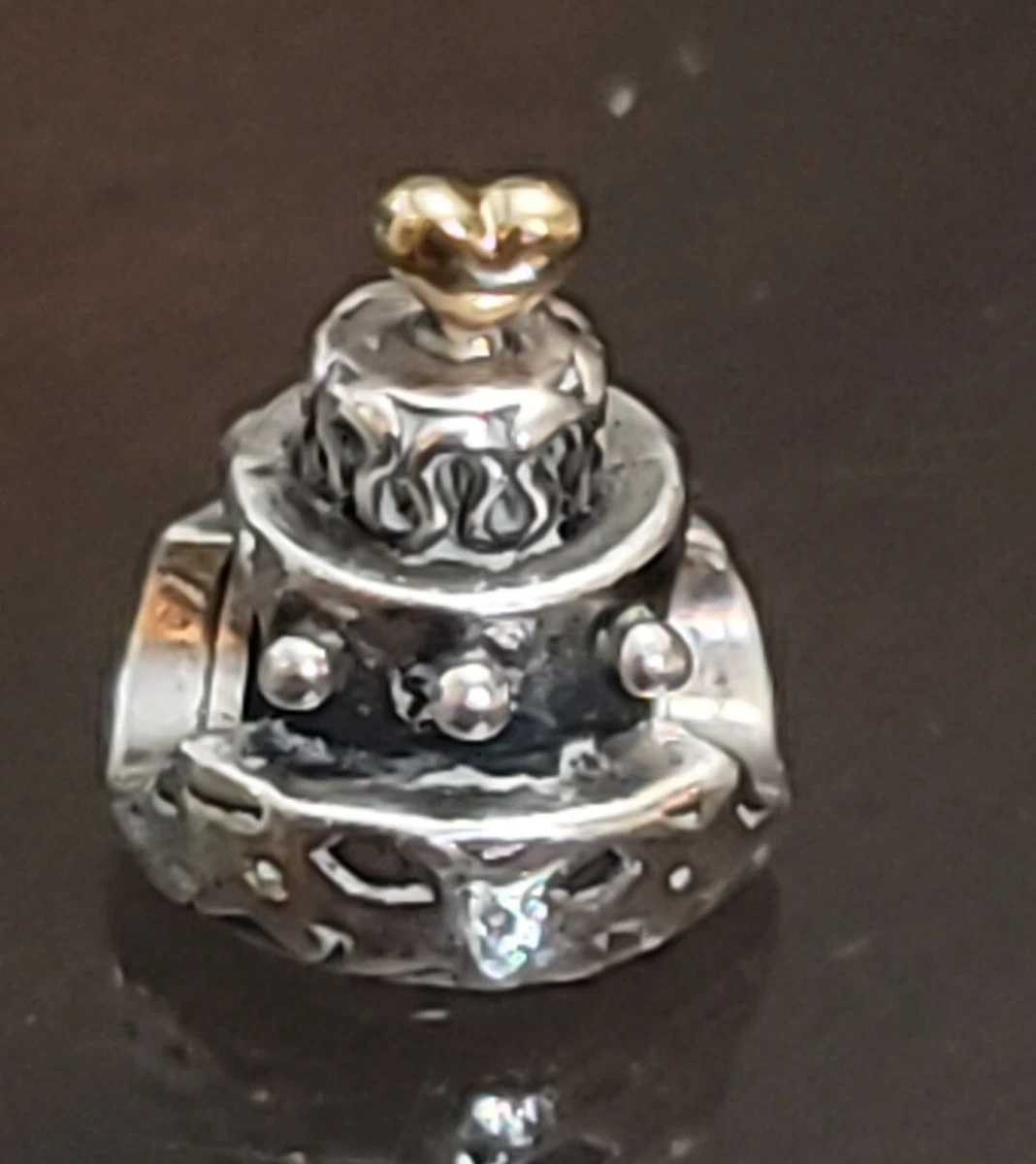Pandora authentic wedding cake charm retired . w 14k Gold Heart 925 ALE