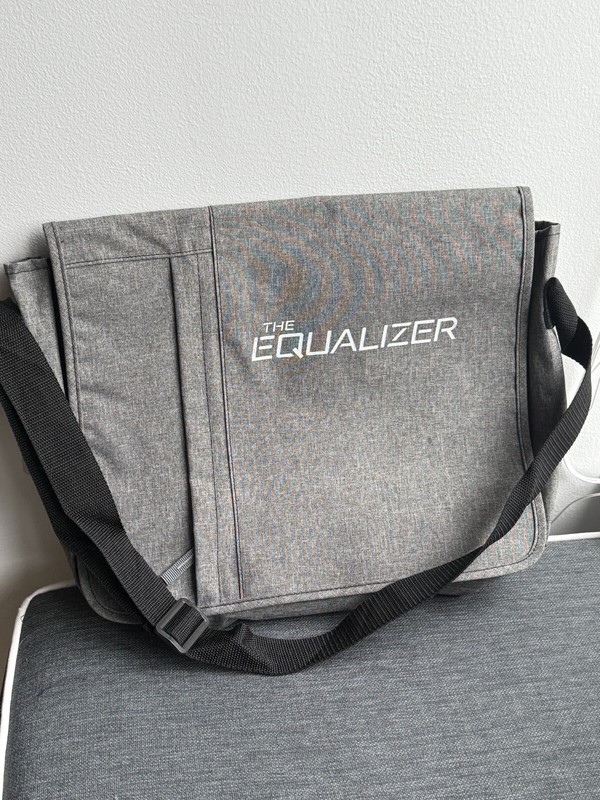 Equalizer TV Show Season One Crew Swag Messenger Bag - Rare and Unused!