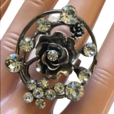 ⬇️ New Adjustable‎ Cocktail Ring Rose 🌹 Fashion Jewelry