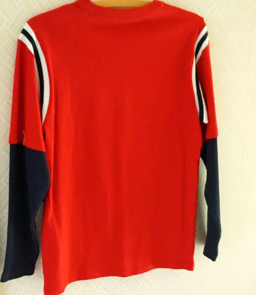 CAMISA DE ALGODÓN EN CAPAS ROJA/AZUL MARINO NUEVA CON ETIQUETAS FADED GLORY STATE CHAMPS PARA NIÑOS TALLA XL 14/16 Foto 3 de 4