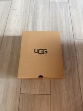 Classic black Men’s UGGs Size 9