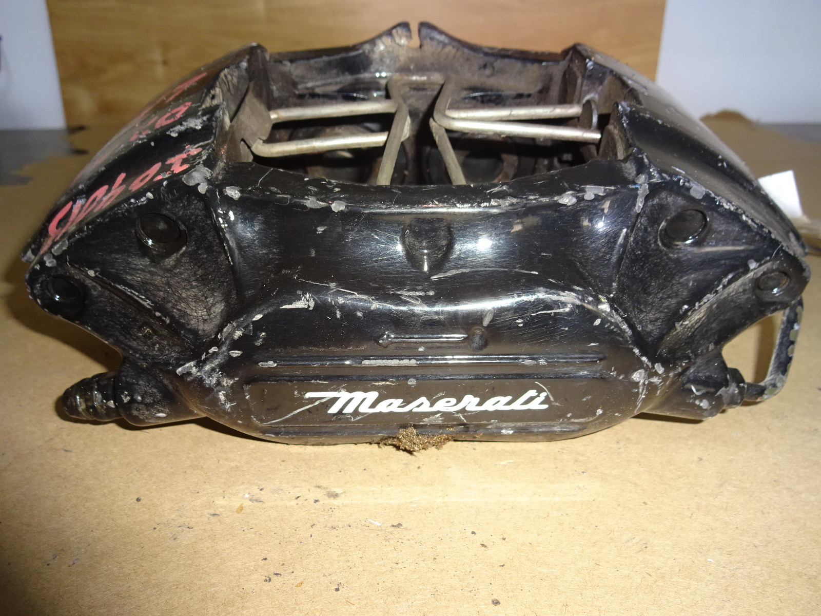 Maserati 4200 Coupe Spyder LH Left Rear Brake Caliper partA # 200051