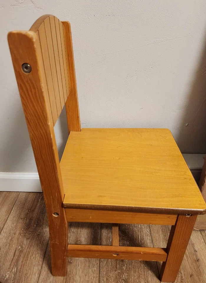 Kidkraft Solid Wood Stained Kids Chair 22"x11½"x11½" Timeout Chair - Image 2 of 4