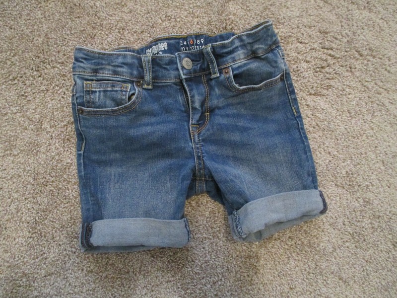 EUC Girls Gymboree rolled cuff jean shorts, adjustable waist, sz 6