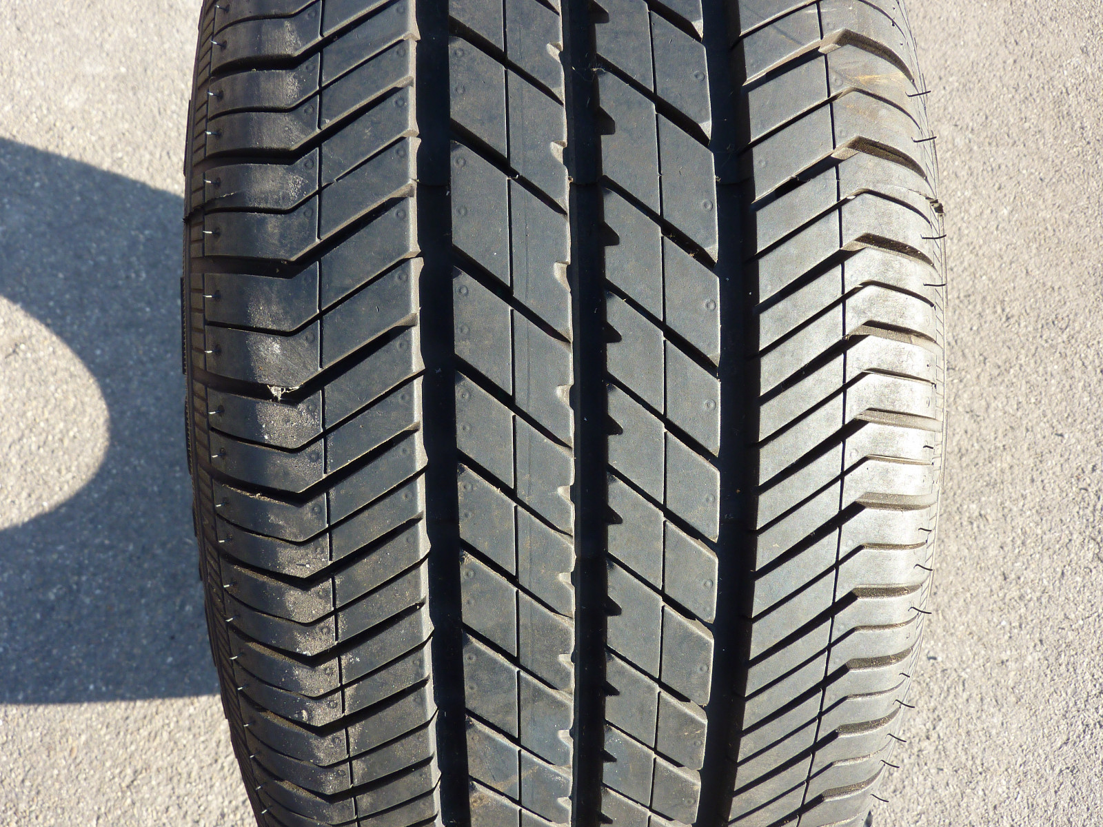 Goodyear Eagle Touring d’occasion