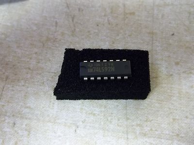 NEW Texas Instruments SN74LS92N136129K IC Chip *FREE SHIPPING*