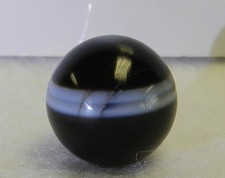  19884m Very Nice Vintage Dark Faceted Agate Marble .68 Inches