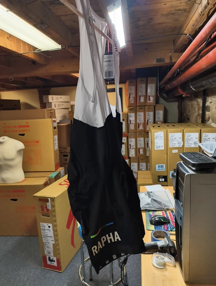 Baberos de entrenamiento Rapha W's Pro Team abiertos XS ORG $ 250,00 Foto 3 de 3