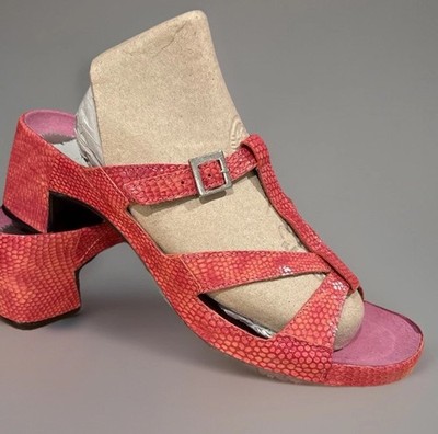 Helle Leather Sandals Comfort Romus Pink Metallic Snake Print Sz 41 Sz 10.5