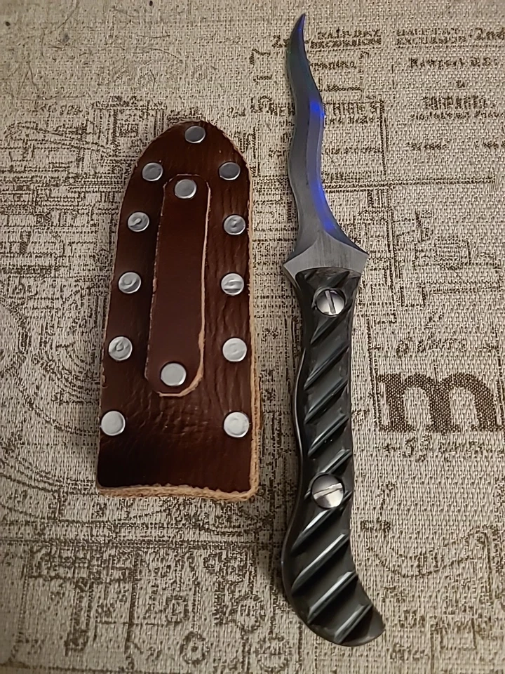 RcaneArtisan Handmade Sidat Stiletto Fixed Blade Knife - Image 4 of 4