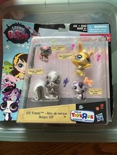 Hasbro Littlest Pet Shop VIP Friends Set Toys R Us Exclusive Pepper Clark B3134