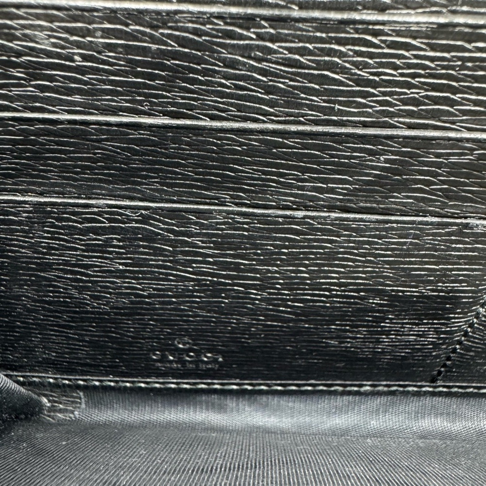 Gucci Interlocking Zip Around Leather Wallet 22948 - image 6