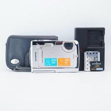 Olympus Stylus 720 SW 7.1MP Waterproof Shockproof Digital Camera  128MB Xd Card