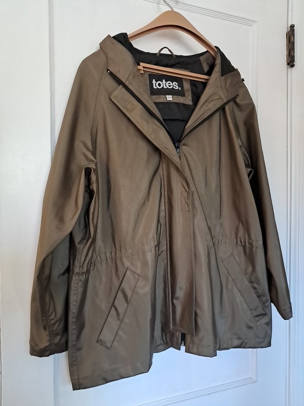 Women's Totes Brand Raincoat Bronze Jacket Size Medium