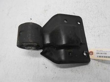 2002-2005 Jeep Liberty Transmission Mount Bracket 52128654aa