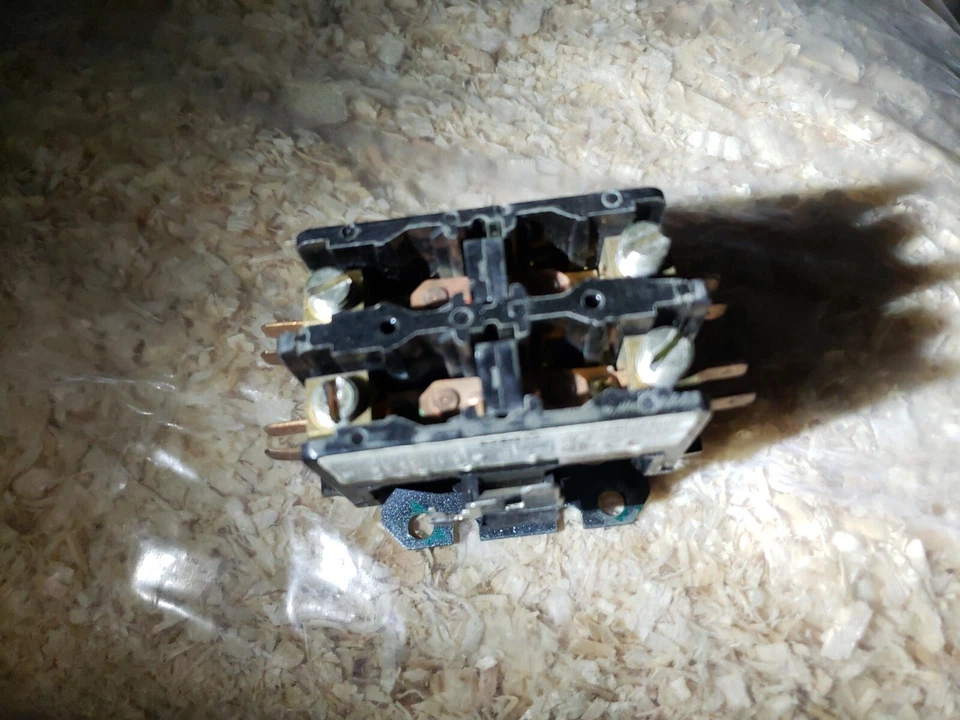 DMC DP030-2B2 Control Relay - Image 2 of 2