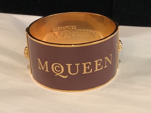 RARE AUTHENTIC ALEXANDER McQUEEN GOLD TONE & BROWN ENAMEL SKULL BANGLE BRACELET - 第 1/8 張圖片