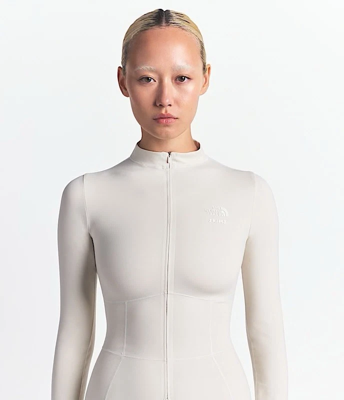 Talla M - Body The North Face X Skims Refina Blanco Hueso Limitado NUEVO PREVENTA Foto 2 de 4