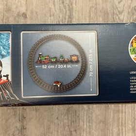 LEGO 10254 Creator Winter Holiday Train 734 Pc 2017 Conductor Robot Caboose Toys