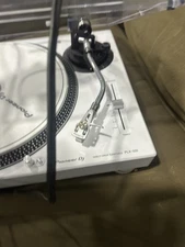 Pioneer DJ PLX-500 Direct Drive Turntable - White - Heavily Scratched Cover