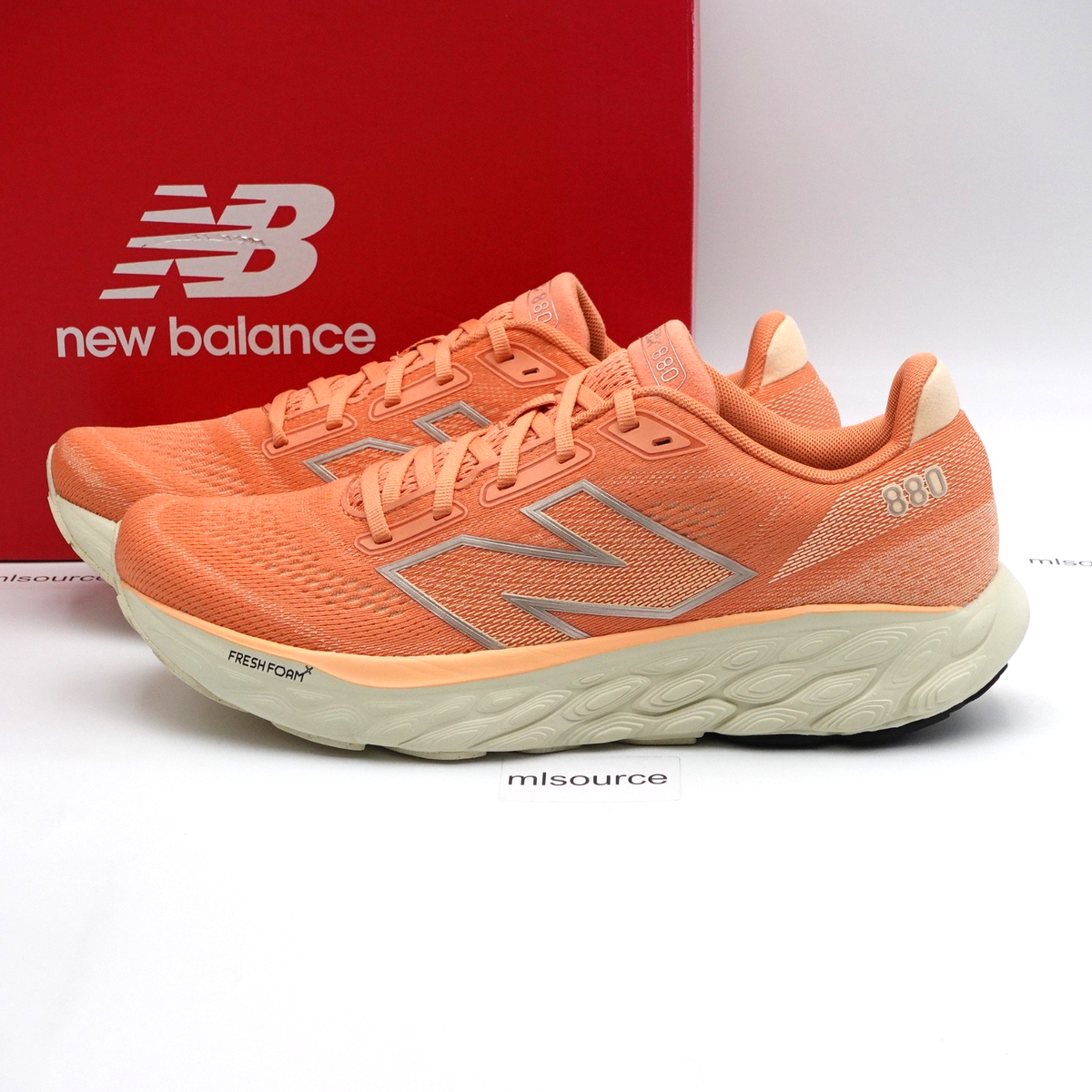 Size 9 WIDE 2E Men's New Balance Fresh Foam X 880v14 Sneakers