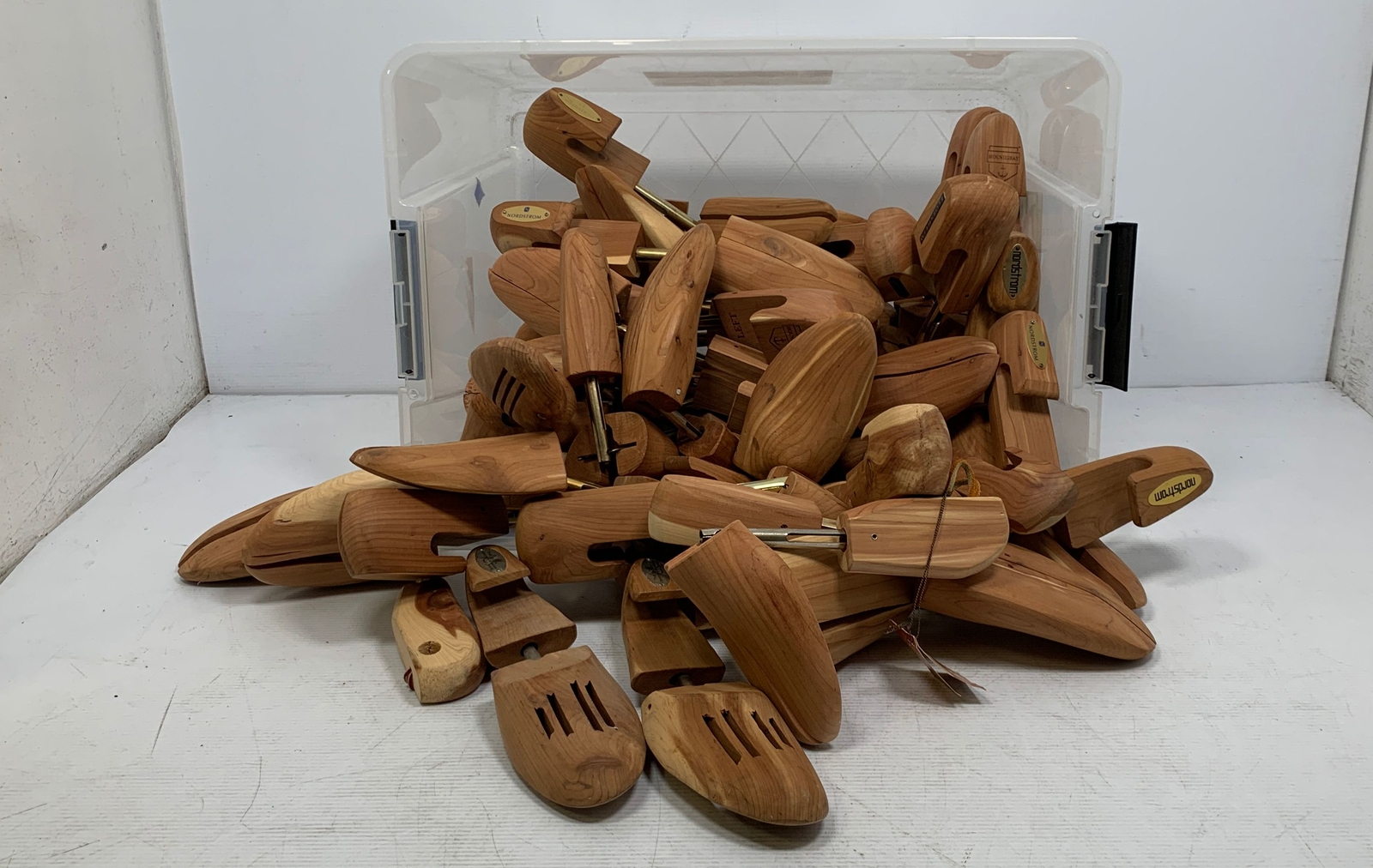 Bulk Lot Of Wooden Shoe Trees Nordstrom Dillard's Church's Florsheim