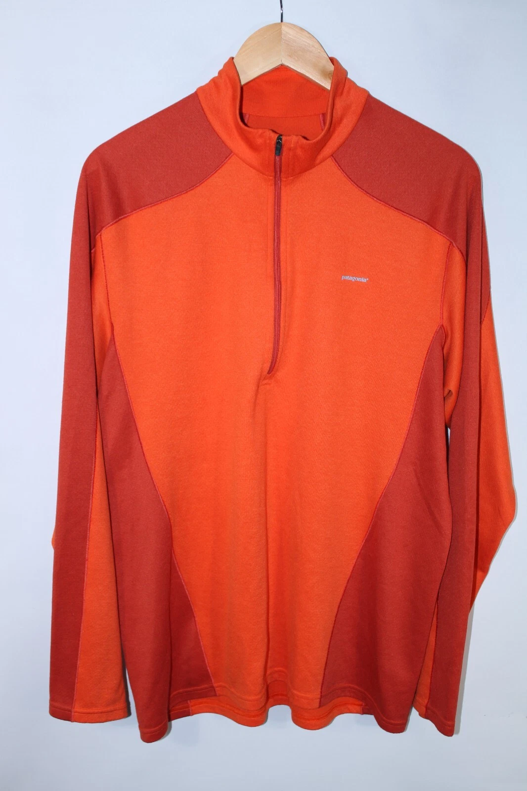 Patagonia Capilene Midweight Men's Large Orange Red Half Zip Base Layer Top