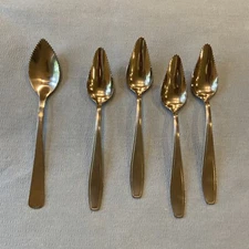 Vintage Knobler Grapefruit 6 1/4” Stainless Japan Made Spoons + 1 no name spoon