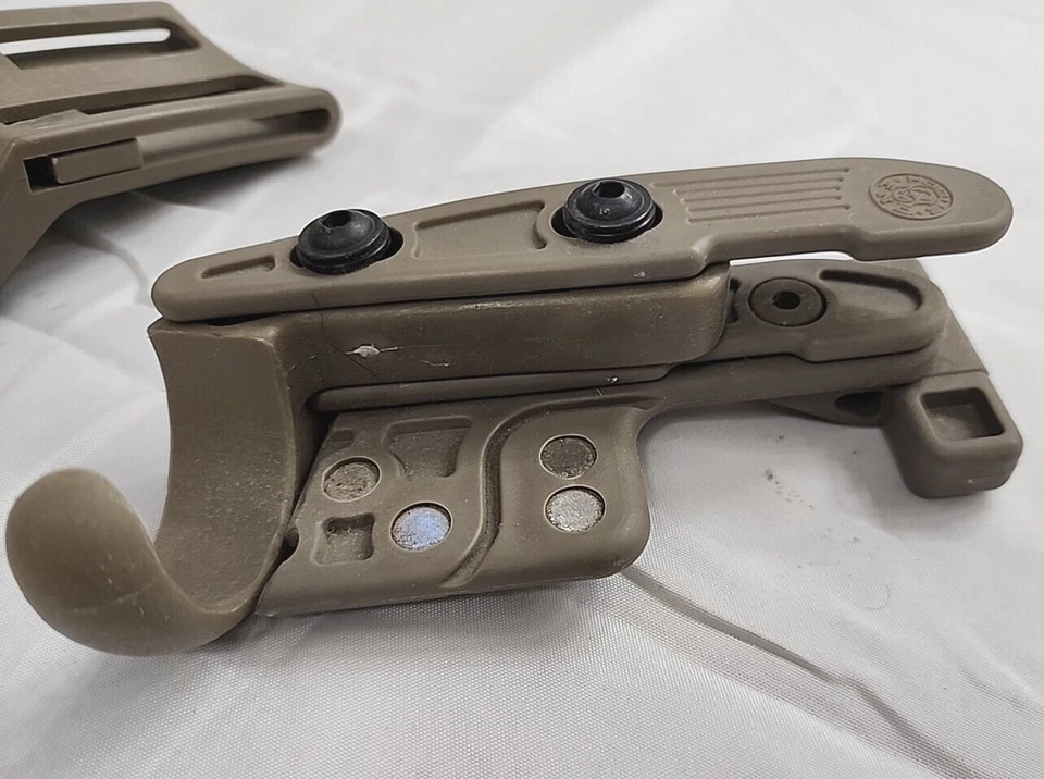 Preowned Hogue Powerspeed Univ. Holster for Glock19 w/ Suppressor INCOMPLETE RH - Image 4 of 4