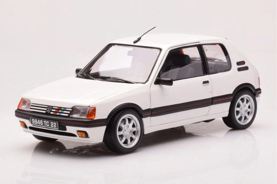 1989 PEUGEOT 205 GTI 1.9 Meije White - Bianco Meije Norev 184842 Die Cast 1/18 - Immagine 2 di 4