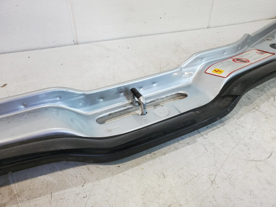 1992-1998 Audi A6 Radiator Support Upper Tie Bar 4A0-805-591-A - Image 3 of 4