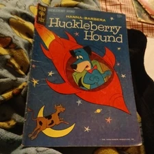 HUCKLEBERRY HOUND #33 Gold Key Comics 1968 Scifi cover silver age cartoon 