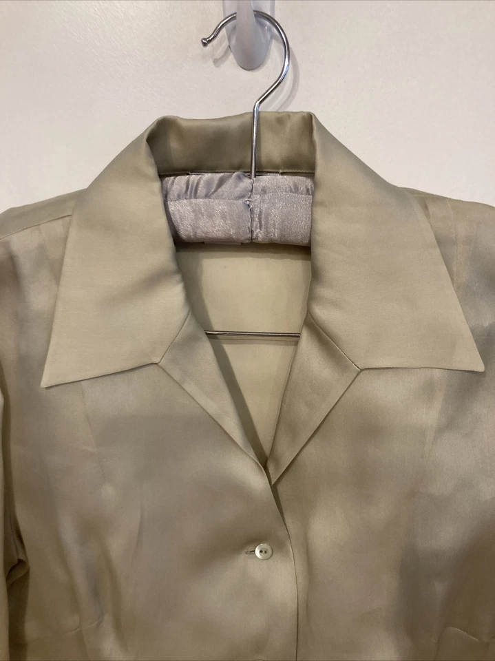 MAGASCHONI ~ Tamanho 4 ~ Antigo 100% Seda 2 Pçs Conjunto de Blusa e Saia Terno Verde Claro ~ Novo com etiquetas - Imagem 2 de 4