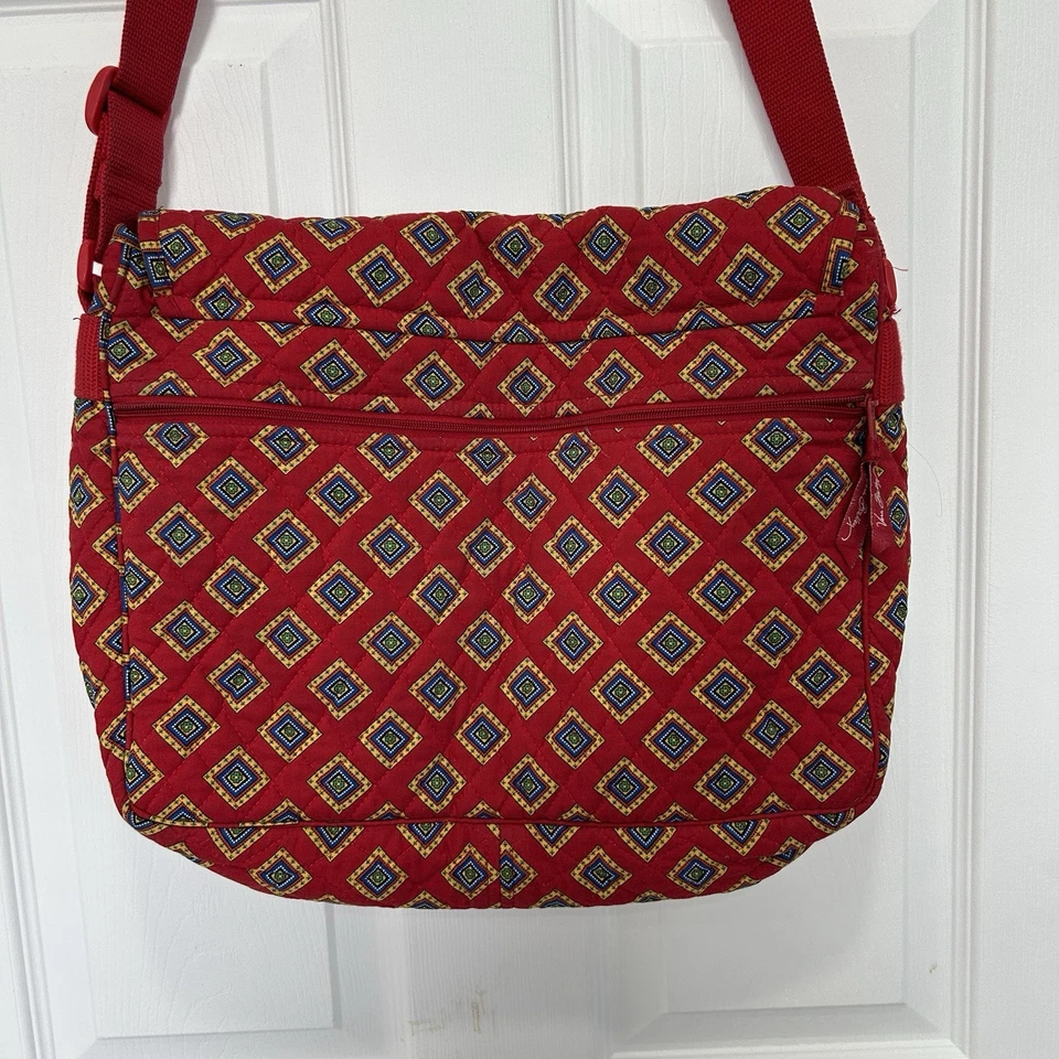 Vera Bradley Retired 2004 Villa Red Pattern Quilted Crossbody Messenger Tote EUC - Image 4 of 4