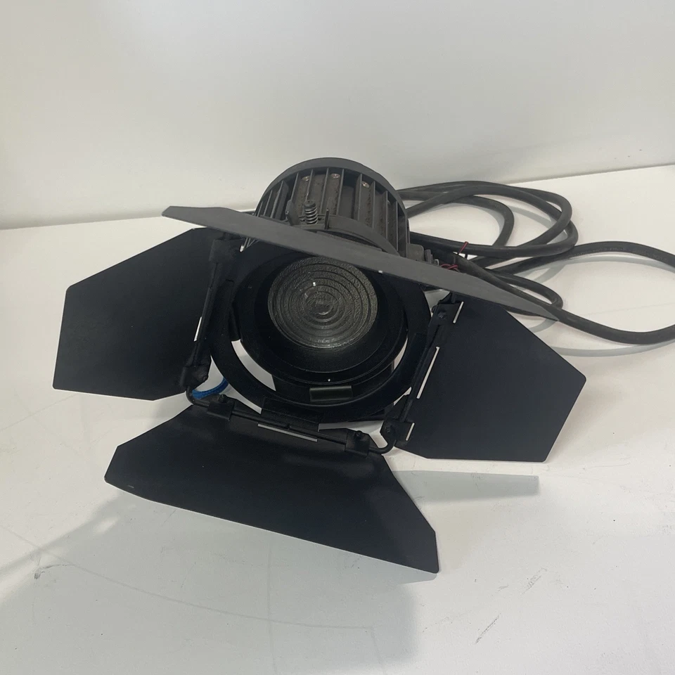 Arri 300W Fresnel with Barndoors - Image 4 of 4
