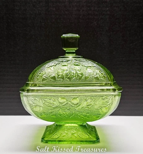 Vintage Jeanette Green Glass Pedestal Candy Jar w/Lid-5.5in-SKT67