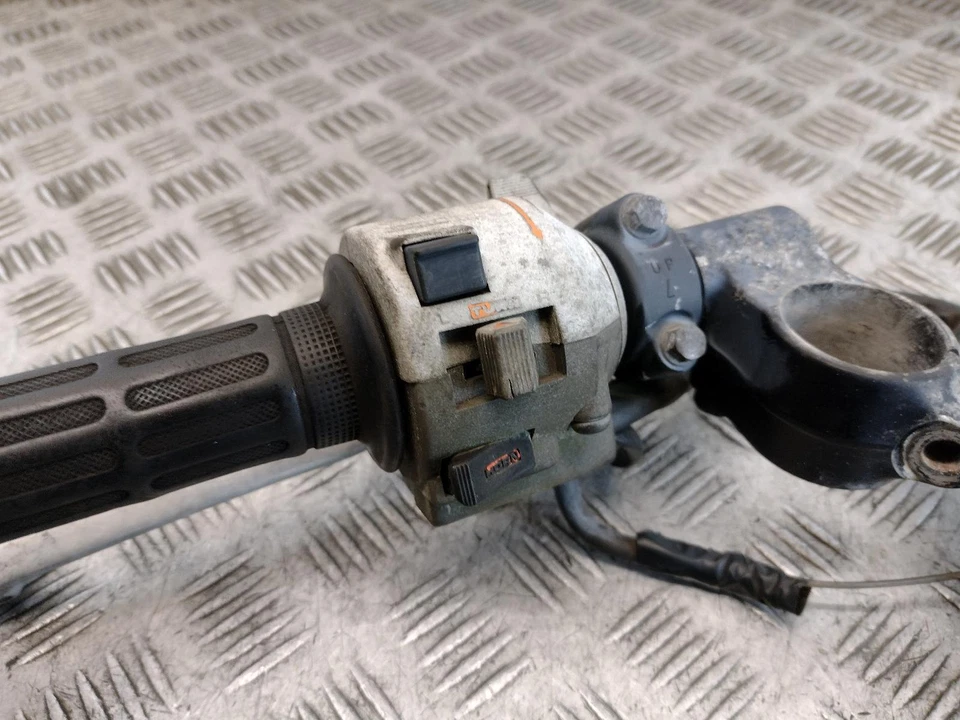 Honda CBR 600 F 1989 clip para mano izquierda Foto 2 de 4