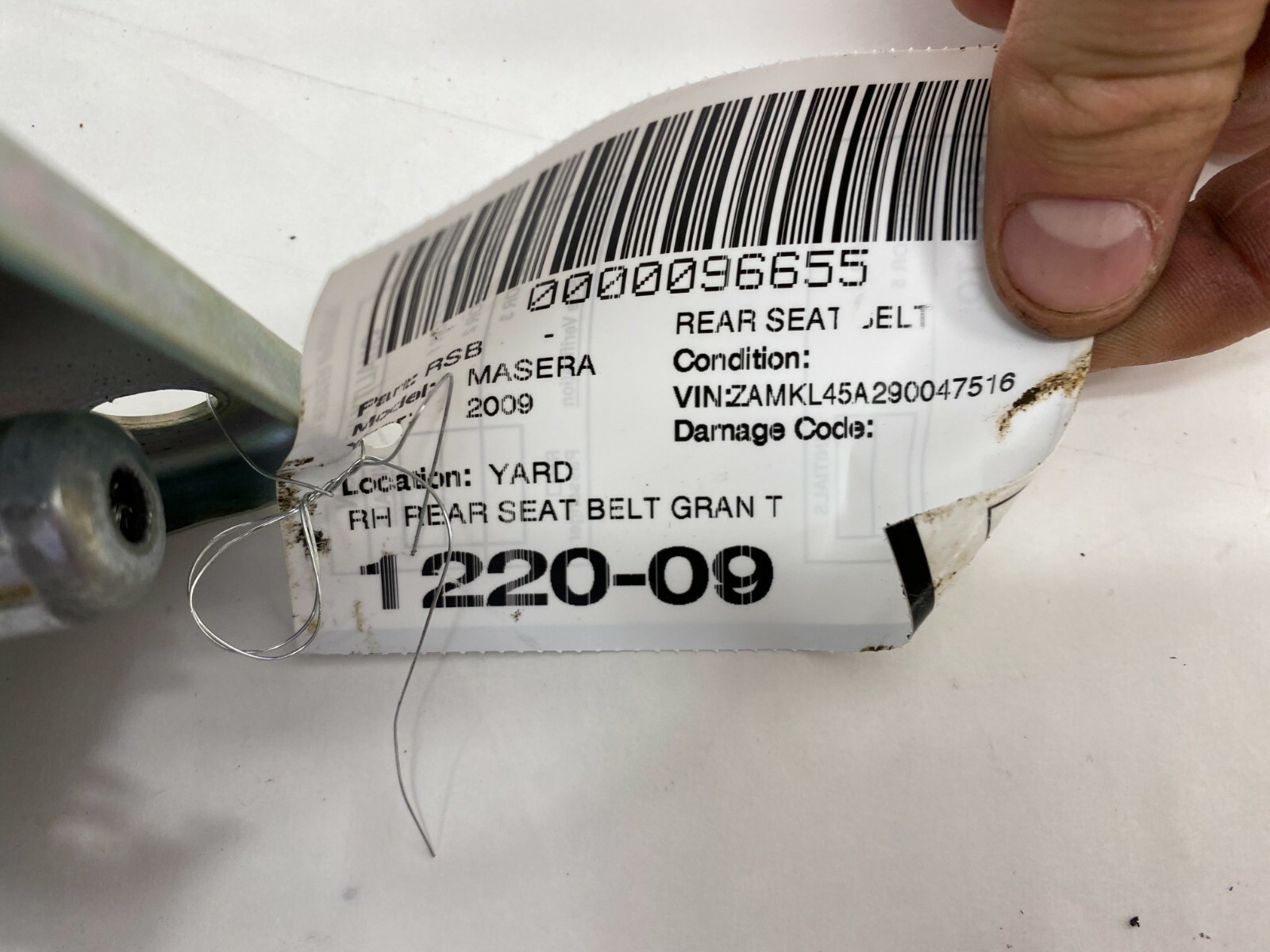 09-13 MASERATI GRANTURISMO M145 CABRIO REAR RIGHT PASSENGER SEAT BELT RETRACTOR